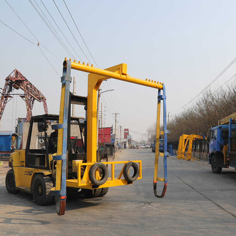 Forklift truck crane arm with base Forklift truck crane arm with base