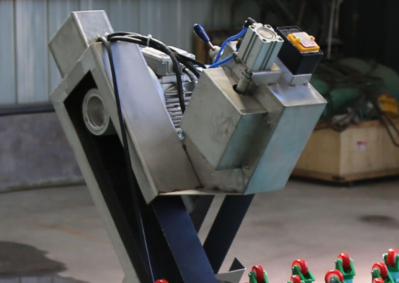 Glass edge grinding machine with dual grinding belts Glass edge grinding machine with dual grinding belts