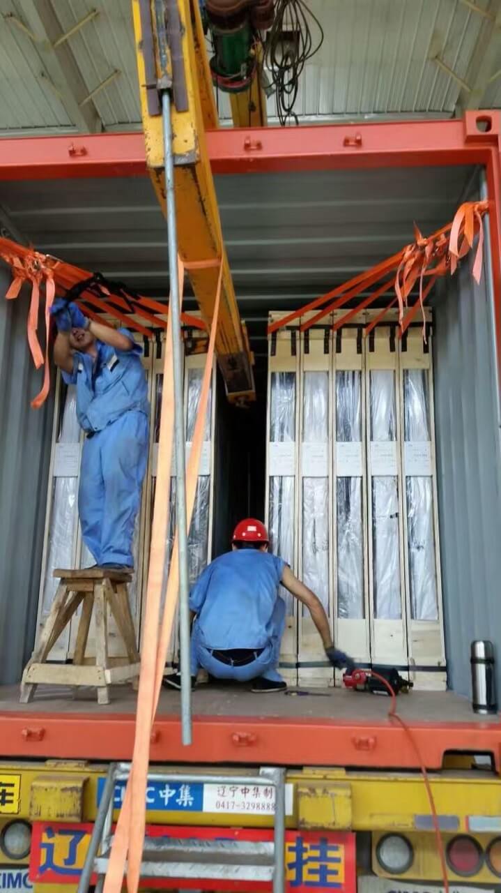 U-shaped container loading arm Application U-shaped container loading arm Application