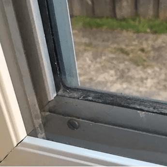 Insulating glass is applied to building doors and Windows