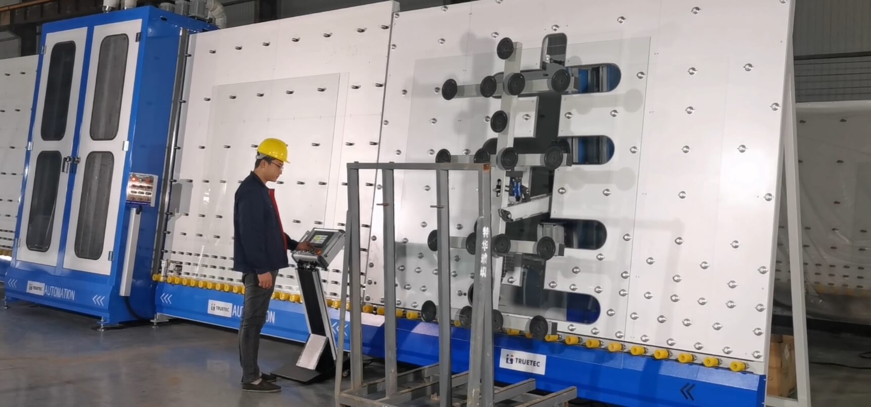 Automatic Gas-filled Insulating Glass Production Line PINHE LBG2500 Loading
